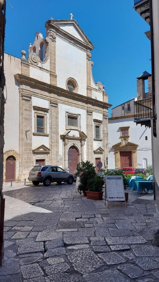 Appartamento In Pieno Centro I Mori E Le Dame Palermo Buitenkant foto