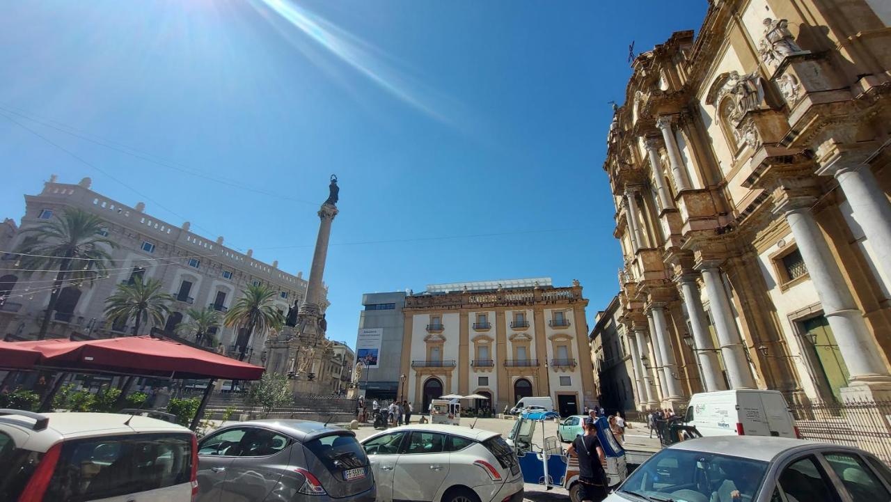 Appartamento In Pieno Centro I Mori E Le Dame Palermo Buitenkant foto
