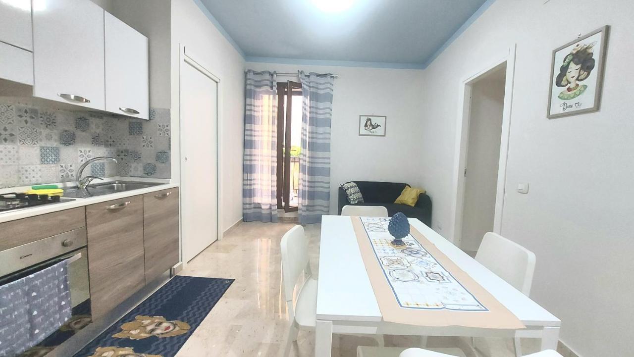 Appartamento In Pieno Centro I Mori E Le Dame Palermo Buitenkant foto